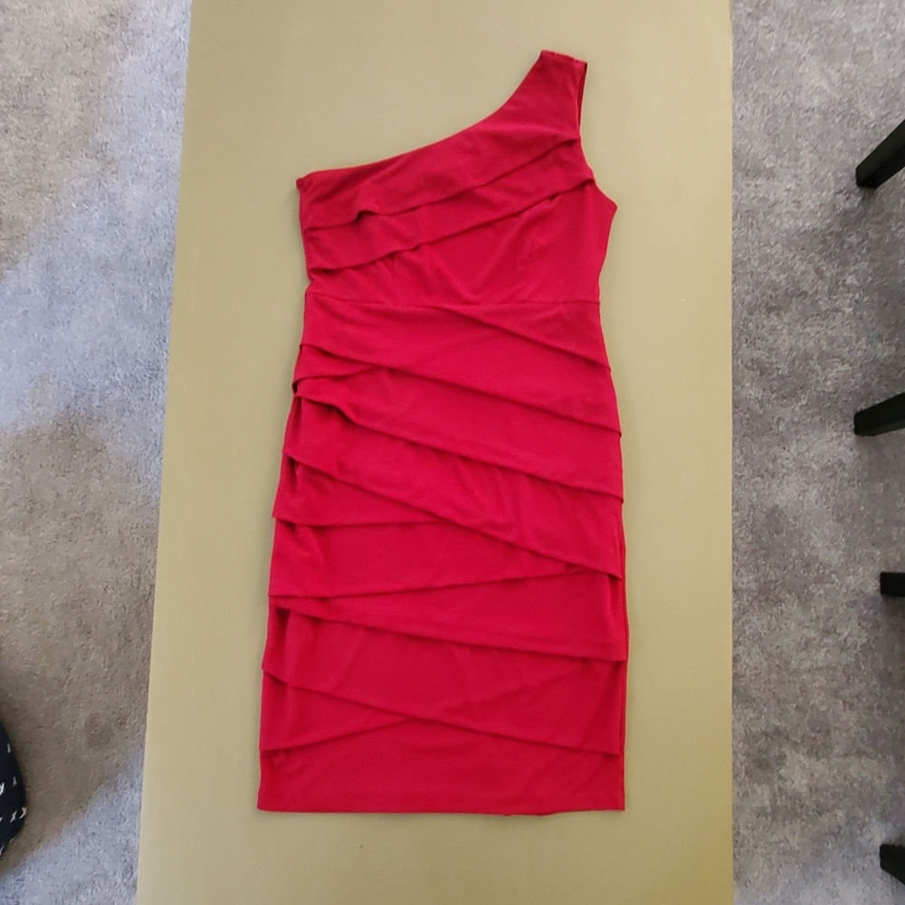 Red one shoulder bodycon mini dress with ruching